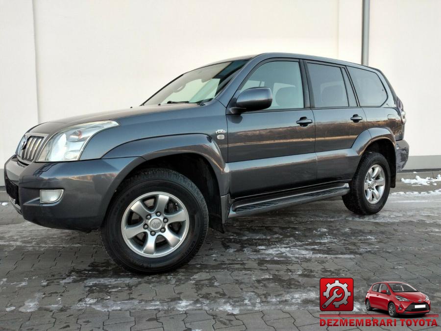 Pompa de apa toyota land cruiser 2007