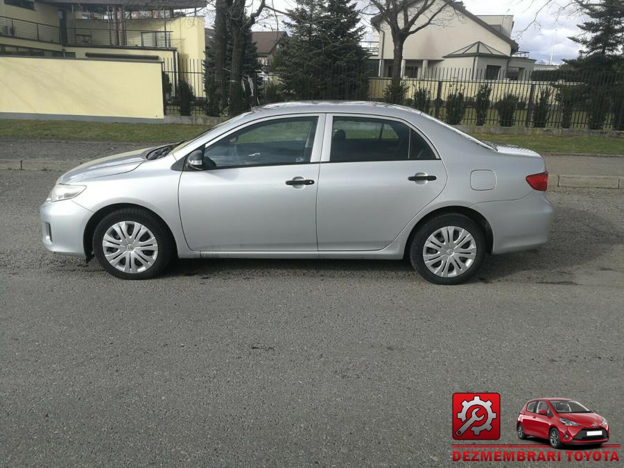 Traversa toyota corolla 2007